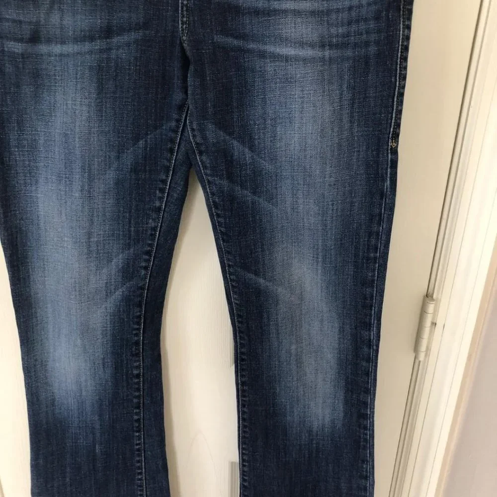Rock & Republic Kasandra Jeans 8 Boot 30 x 31 Medium Wash Mid‎ Whisker R010388